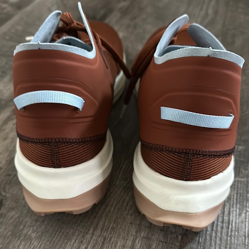 Men’s Vasque Here Mid Walking Boots - Picture 6 of 8